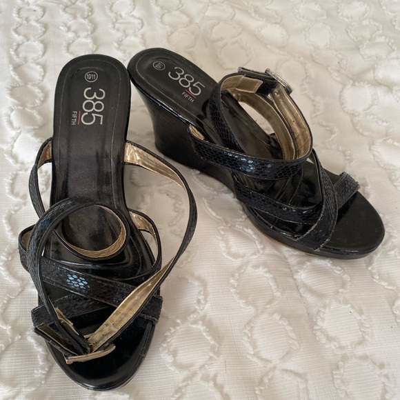 Wedges - Picture 2 of 2